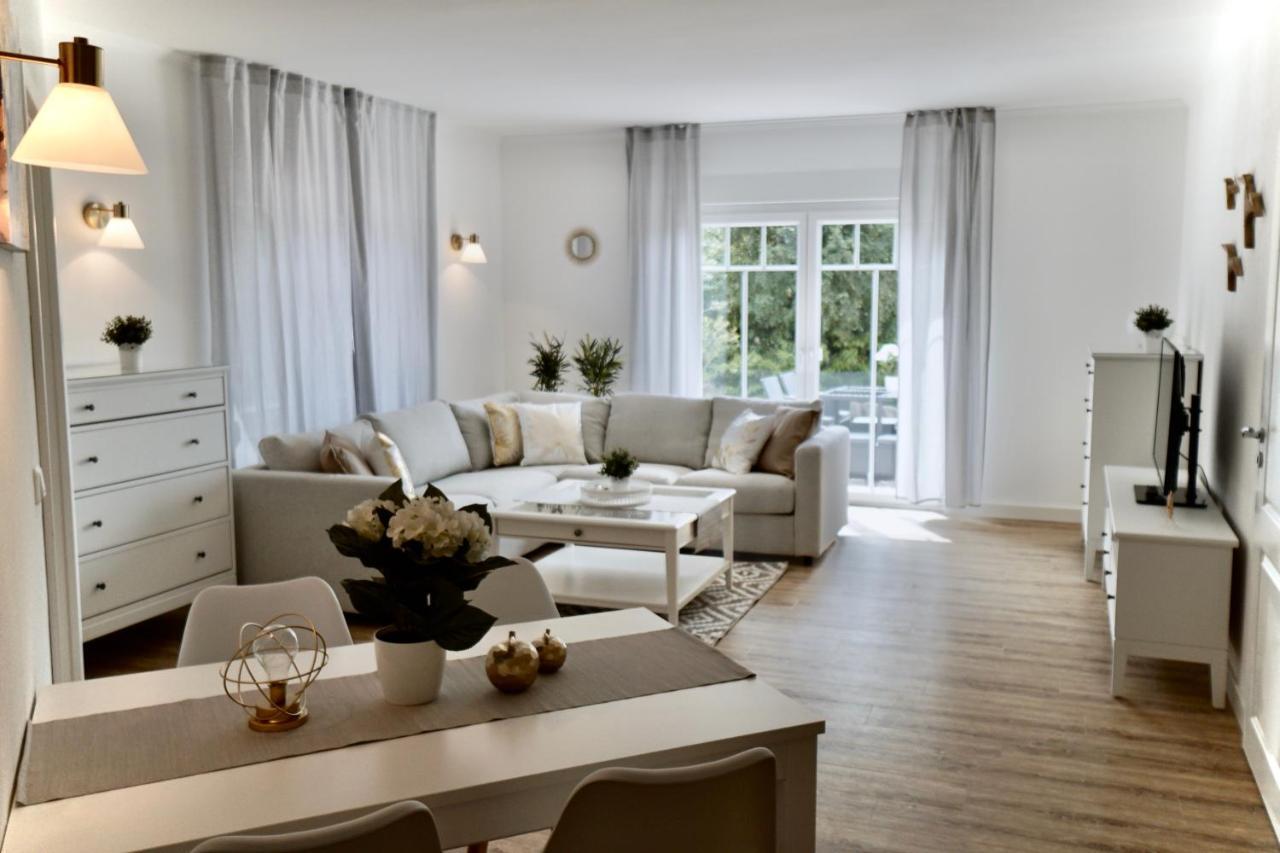 Myhome Ruegen - Haus Sonnenmeer Зеллин Номер фото